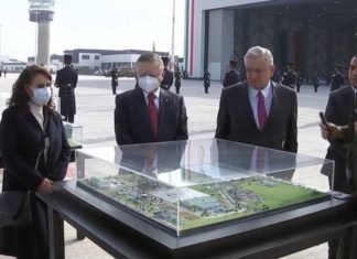 EN UN PAÍS COMO EL NUESTRO