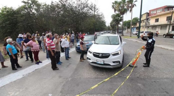 EL CAOS EN LA VACUNACIÓN