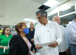 Visita el gobernador el HG tras conato de incendio; ofrece a pacientes atención inmediata
