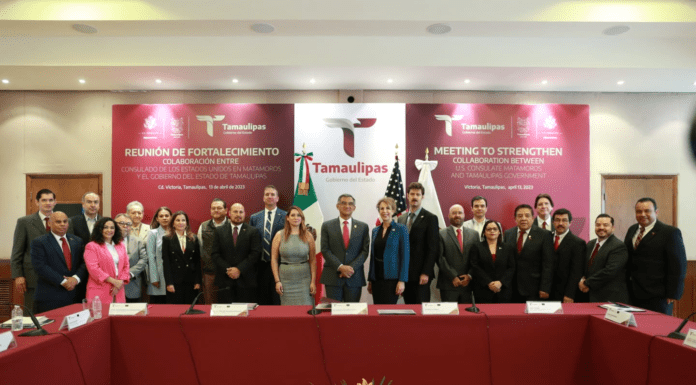 Acuerdan Gobernador y Cónsul de Matamoros agenda para atender problemas fronterizos