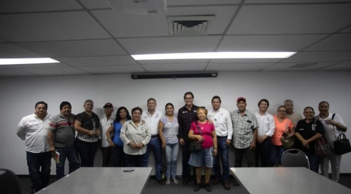 Gobierno del Estado y COMAPA SUR darán solución a un problema de la Colonia Ampliación de la Unidad Nacional