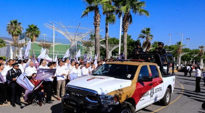 Entrega Gobernador cien patrullas más a la Guardia Estatal