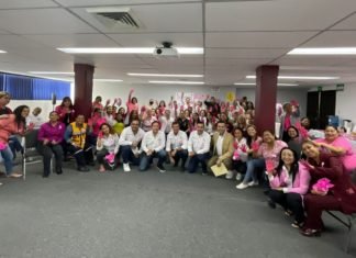 Imparten conferencia sobre el Cáncer de Mama en COMAPA Sur