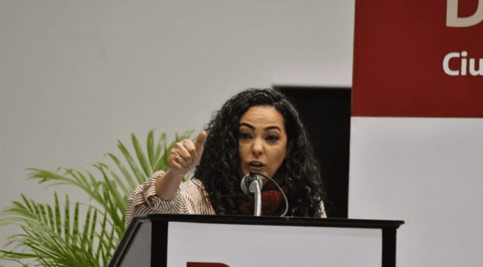 OLGA SORPRENDE Y REBASA A MAKI