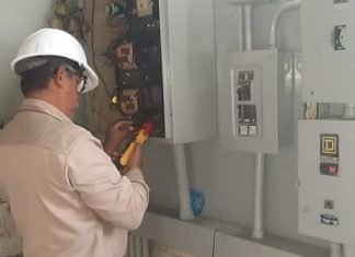 COMAPA Sur brinda mantenimiento eléctrico a instalaciones de cárcamos