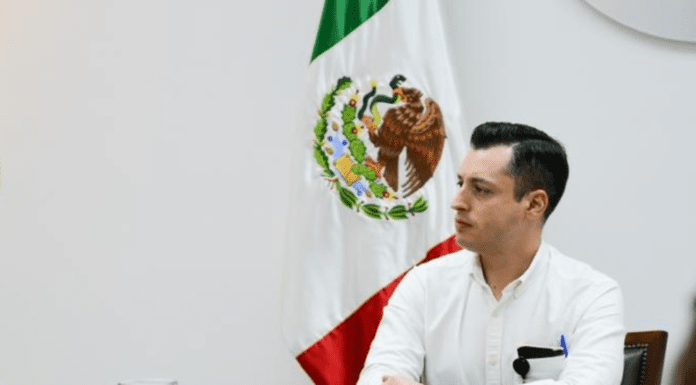 LUIS DONALDO LES PONE EL EJEMPLO