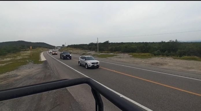 Guardia Estatal brinda seguridad a caravana de paisanos