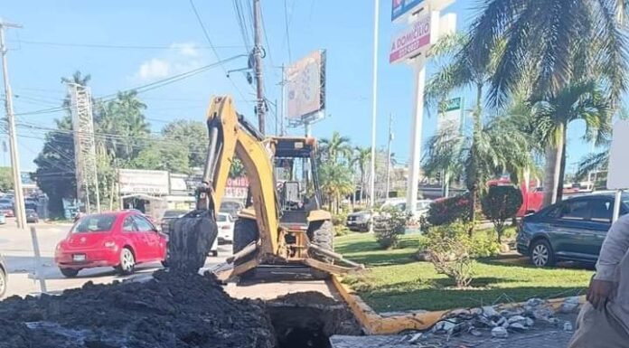 Repara COMAPA SUR línea de drenaje en importante sector de Tampico