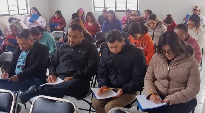 Fomenta Secretaría de Educación integración de comunidad educativa con rally familiar