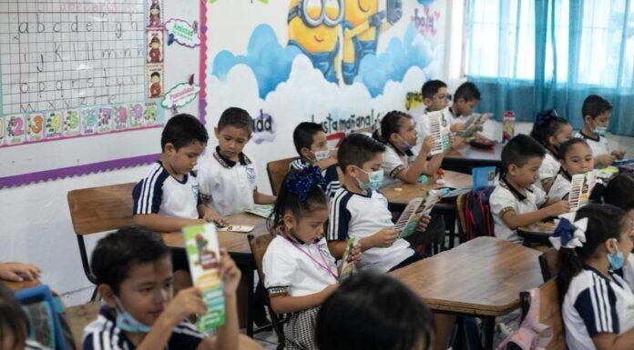 Fomenta COMAPA SUR el cuidado del agua en estudiantes de primaria
