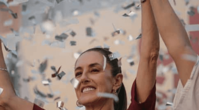 EL GRAN TRIUNFO DE ANDRÉS MANUEL