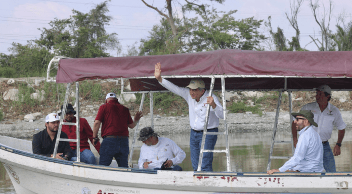 Supervisa Américo trabajos de dragado en el sistema lagunario en el sur de Tamaulipas
