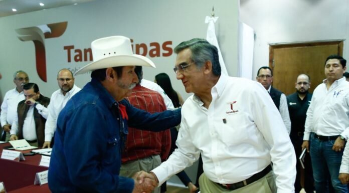 Anuncia Américo Villarreal apoyo adicional para productores de sorgo