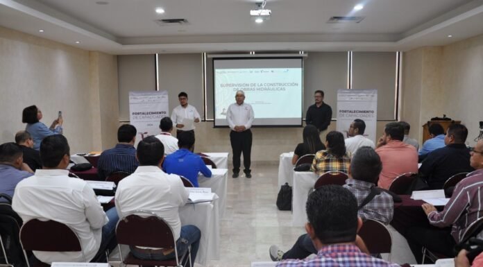 Capacitan a organismos operadores en construcción de obras hidráulicas en Tamaulipas