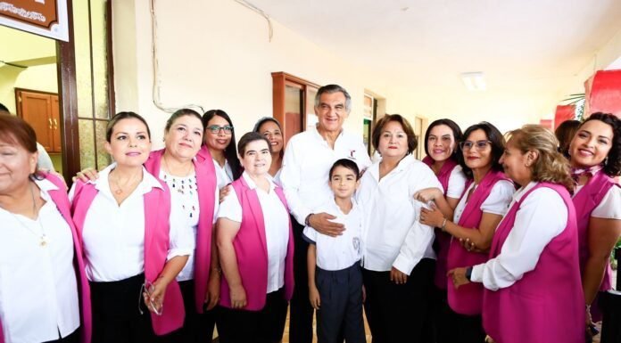 Con educación y valores estudiantes tendrán un mejor futuro: Américo