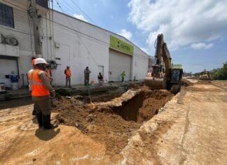 Inicia COMAPA SUR trabajos de reposición de un colector en Avenida Divisoria