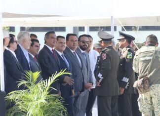 Acude Américo Villarreal a relevos de mandos de la IV Región, 8/a y 48/a Zonas Militares