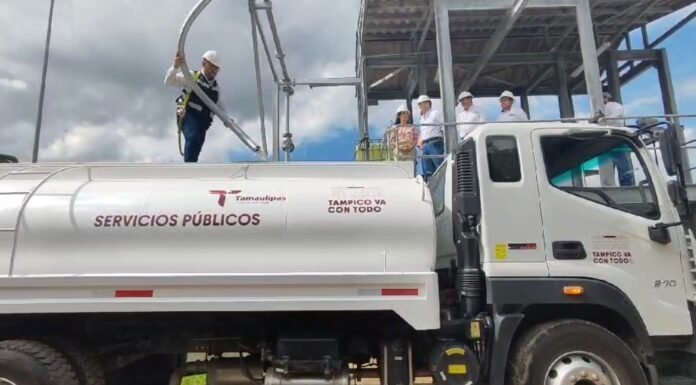 Colabora COMAPA SUR en plan de riego de áreas verdes implementado por el Municipio de Tampico