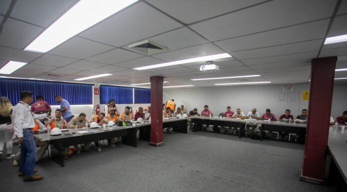 Capacita COMAPA SUR al personal de redes en seguridad industrial