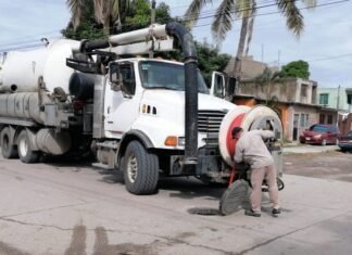 Atiende COMAPA SUR red de drenaje ante las intensas lluvias