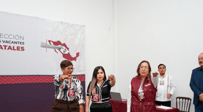 EL ASCENSO DE LOS FUNDADORES