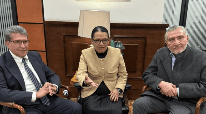 UNA RIÑA ENTRE IGUALES