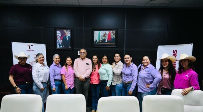 Se reúne secretario de Desarrollo Rural con mujeres ganaderas
