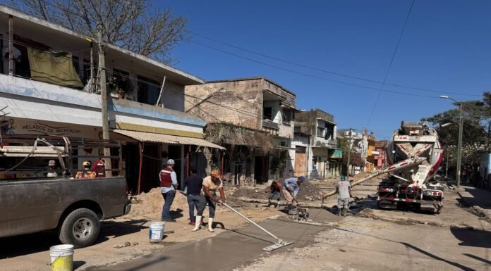 Ejecuta COMAPA SUR importante obra en la zona de “La Puntilla”