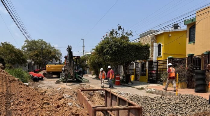 Atiende COMAPA SUR colector en importante sector de Ciudad Madero