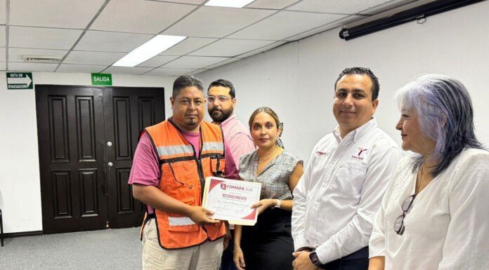 COMAPA SUR reconoce compromiso laboral con entrega de bonos de productividad