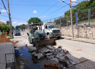 Inicia Comapa Sur la rehabilitación del drenaje en Lomas de Rosales