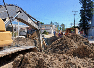 COMAPA SUR rehabilita colector sanitario en la colonia Unidad Nacional de Ciudad Madero