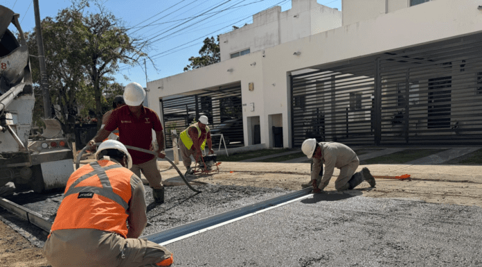 COMAPA SUR restablece pavimento tras obras sanitarias en la colonia Unidad Nacional
