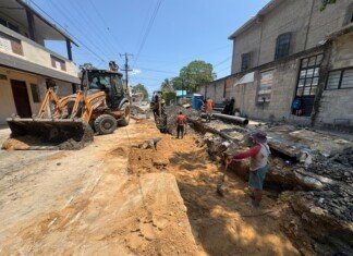 De manera acelerada avanza rehabilitación de red sanitaria en El Golfo