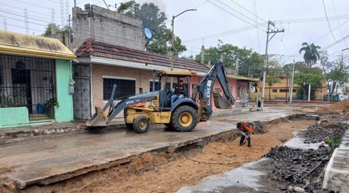 Concluye fase de sustitución de red sanitaria en la calle Burgos