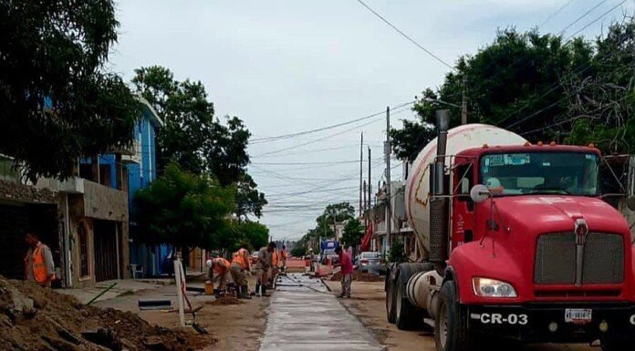 Cumple COMAPA Sur con la restitución de pavimentos tras obras hidrosanitarias