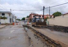 Gobierno del Estado fortalece la infraestructura sanitaria en la colonia Los Mangos con apoyo de COMAPA SUR