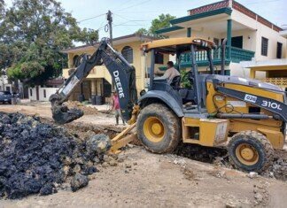 Rehabilita COMAPA SUR línea general de drenaje en la colonia Primero de Mayo
