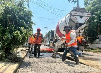 VAcheando, cuidamos tu camino: avanzan COMAPA SUR y Ayuntamiento de Tampico en la rehabilitación de vialidades