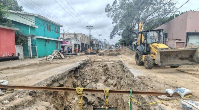 Se refuerzan trabajos de infraestructura sanitaria en la colonia Laguna de la Puerta