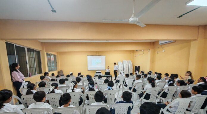 Lleva COMAPA Sur mensaje de cuidado del agua a escuelas de la región